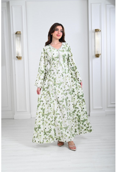 جلابية مطرزة بجدايل الخرز مع اربطة جانبية جلابية مطرزة بجدايل الخرز مع اربطة جانبية