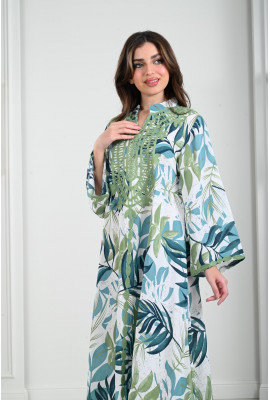 جلابية نسائية بتطريز بارز على الصدر جلابية نسائية بتطريز بارز على الصدر