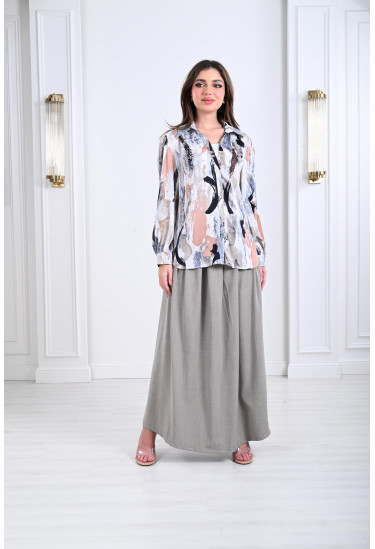 طقم نسائي بنمط كتل الألوان