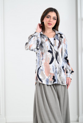 طقم نسائي بنمط كتل الألوان