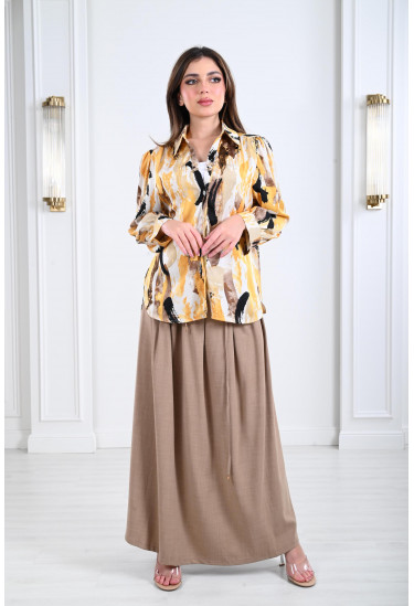 طقم نسائي بنمط كتل الألوان