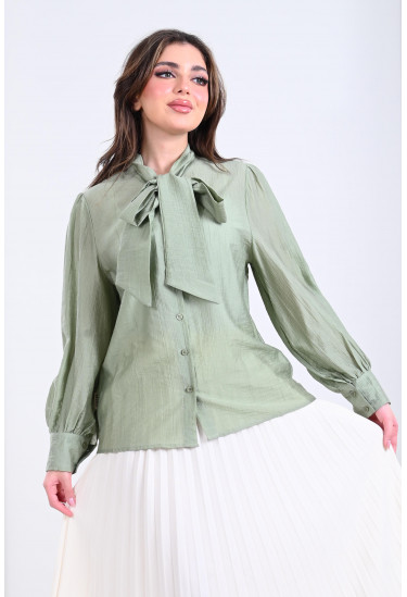 بلوزة نسائية ذات ياقة شرايط بلوزة نسائية ذات ياقة شرايط