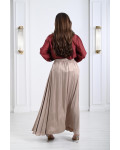 تنورة نسائية إنسيابية تنورة نسائية إنسيابية