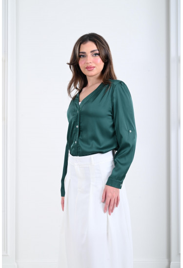 بلوزة نسائية أنيقة بلوزة نسائية أنيقة