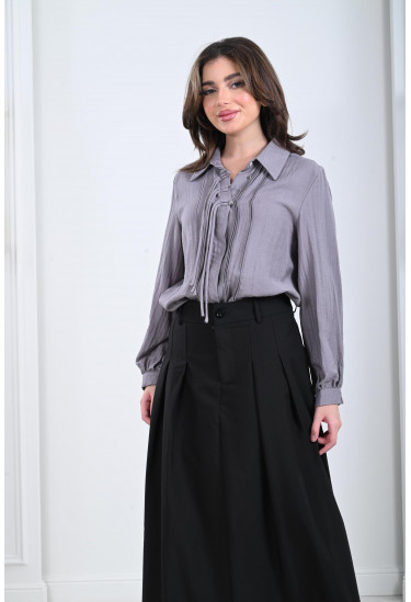 بلوزة نسائية بقصة ناعمة بلوزة نسائية بقصة ناعمة