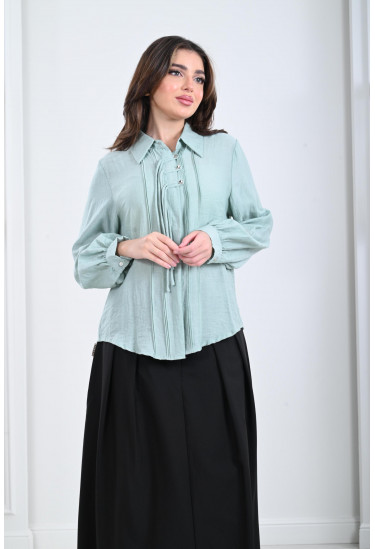 بلوزة نسائية بقصة ناعمة بلوزة نسائية بقصة ناعمة