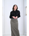 بلوزة نسائية برابطة عنق ناعمة