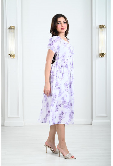 فستان نسائي مزين بالزهور الناعمة 