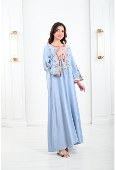 جلابية نسائية بتطريز بارز 