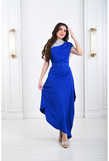 فستان مطرز تطريز خيالي على الكتف