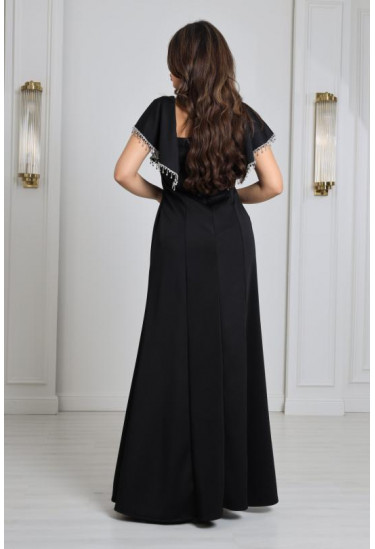 فستان نسائي بأكتاف منسدلة مزينة بحبات اللولي 