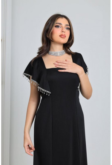 فستان نسائي بأكتاف منسدلة مزينة بحبات اللولي 