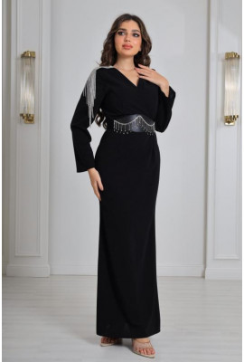 فستان سيمبل ذات سلاسل فضة على الاكتاف 