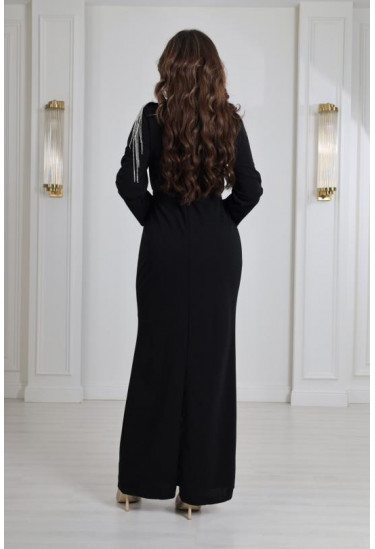 فستان سيمبل ذات سلاسل فضة على الاكتاف فستان سيمبل ذات سلاسل فضة على الاكتاف