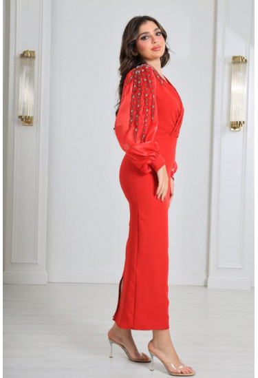 فستان سهرة باكمام منفوخة مطرزة 