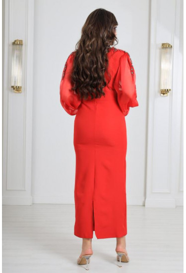 فستان سهرة باكمام منفوخة مطرزة 