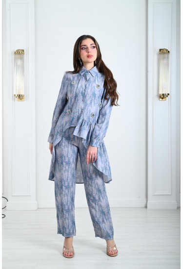 طقم نسائي كاجوال نمط بلوزة غير متماثلة الطول طقم نسائي كاجوال نمط بلوزة غير متماثلة الطول