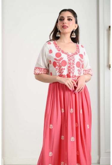 جلابية ميدي مطرز بزهور منسوجة بارزة