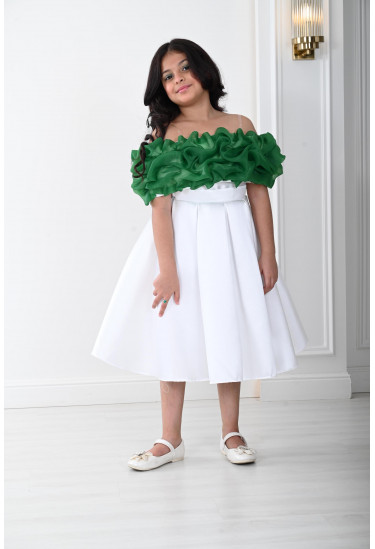 فستان بناتي بأكتاف متدلية وذو كشكشة على الصدر