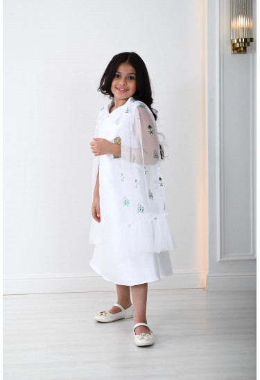 فستان أطفال بكيب ظهر شفاف مزين بالطبعات الوطنية