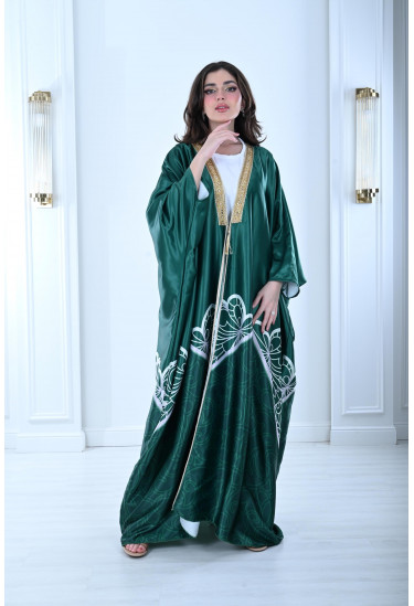 بشت نسائي أنيق لطلة ساحرة