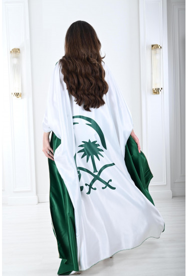 بشت نسائي لطلة ناعمة وراقية بشت نسائي لطلة ناعمة وراقية