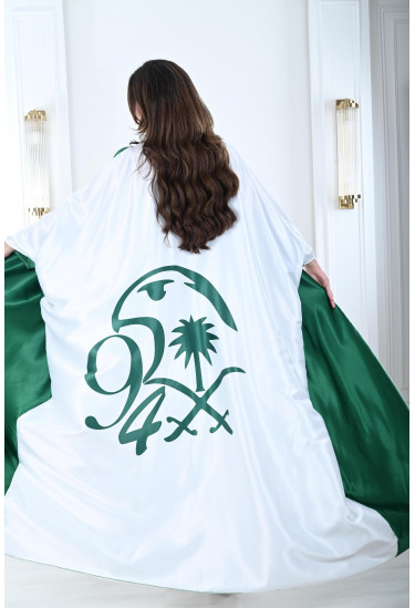 بشت نسائي لطلة ناعمة وراقية بشت نسائي لطلة ناعمة وراقية