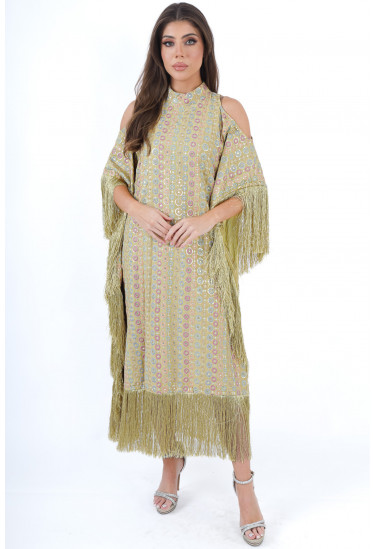 جلابية فاخرة مزينة بهدب مع نقوش دائرية ملونة