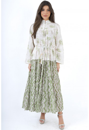 فستان طويل بنقوش زهرية و هندسية متداخلة