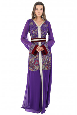 قفطان نسائي ملكي مطرز