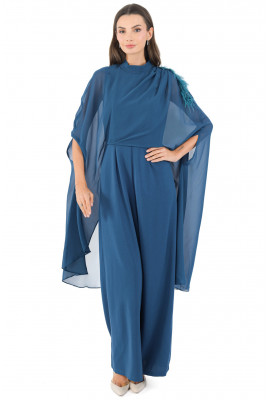 جمبسوت سهرة أنيقة بتصميم الكاب الفاخر