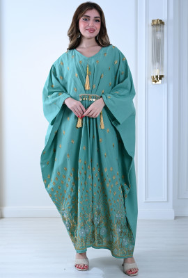  جلابية فخمة بتطريز ذهبي أنيق