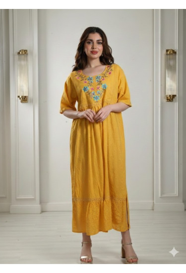 جلابية ميدي بتطريز ملون