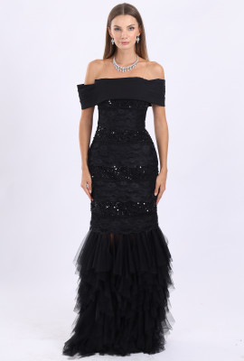 فستان سهرة ملكي