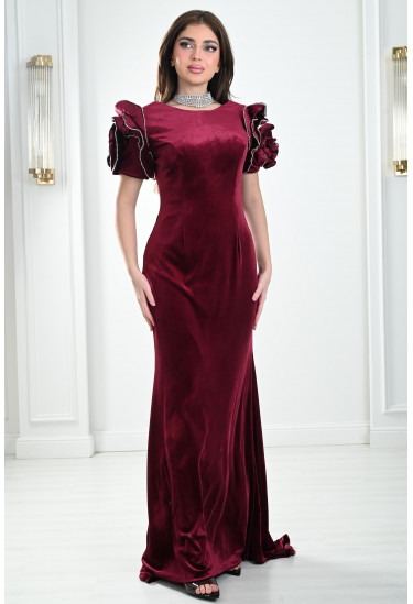 فستان نسائي بكشكشة مبتكرة على الأكمام