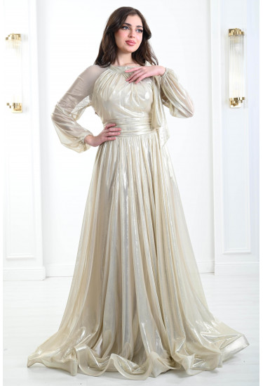 فستان أنيق بلون ساحر لامع