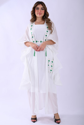 جلابيه أنيقة بتطريز وطني سعودي