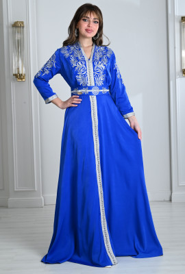 جلابيه نسائي بتصميم عربي مميز