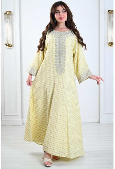 جلابيات نسائية مطرزة بشكل أحترافي