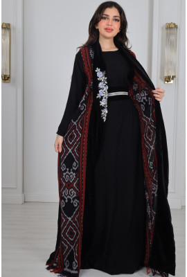 جلابية نسائية راقية ذات طبعات تراثية 