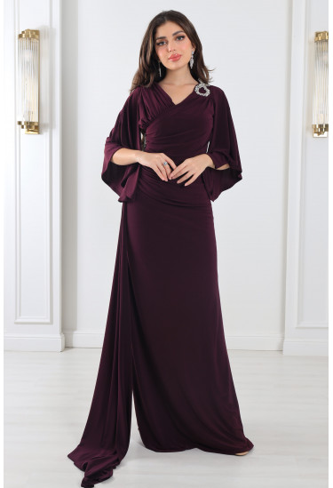 فستان أنثوي راقي بقصة مجسمة فستان أنثوي راقي بقصة مجسمة