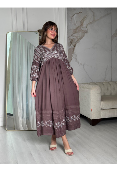 جلابيه بتطريز مميز وراقي