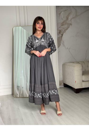 جلابيه بتطريز مميز وراقي