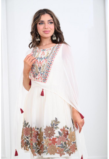 طقم شيفون بتفاصيل مذهلة طقم شيفون بتفاصيل مذهلة