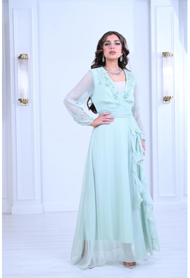 فستان انسيابي جذاب 