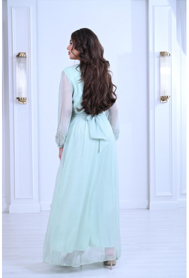 فستان انسيابي جذاب 