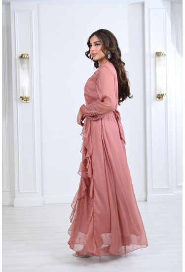 فستان انسيابي جذاب 