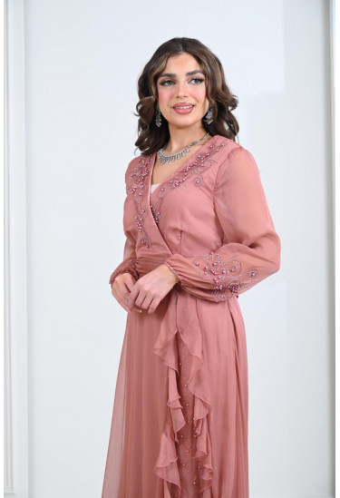 فستان انسيابي جذاب 