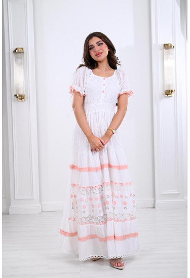 فستان بتصميم دافئ نهاري