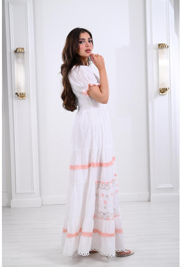 فستان بتصميم دافئ نهاري